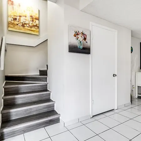 New 2Bedroom 2Bath House With Private Backyard & Jacuzzi Miami Exterior foto